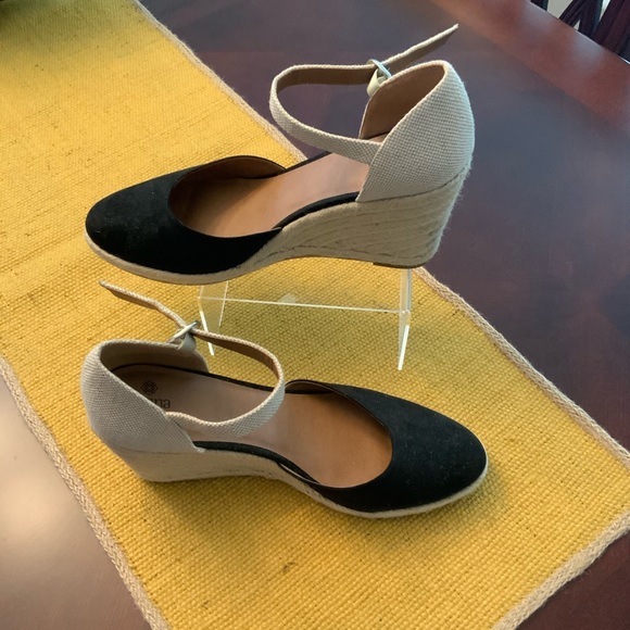 🆕SUSINA Lily Ankle Strap Wedge Sandal - Picture 5 of 7